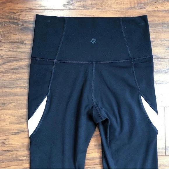 Athleta • Colorblock Salutation Stash Pocket Tight 7/8 black white leggings - Picture 11 of 12